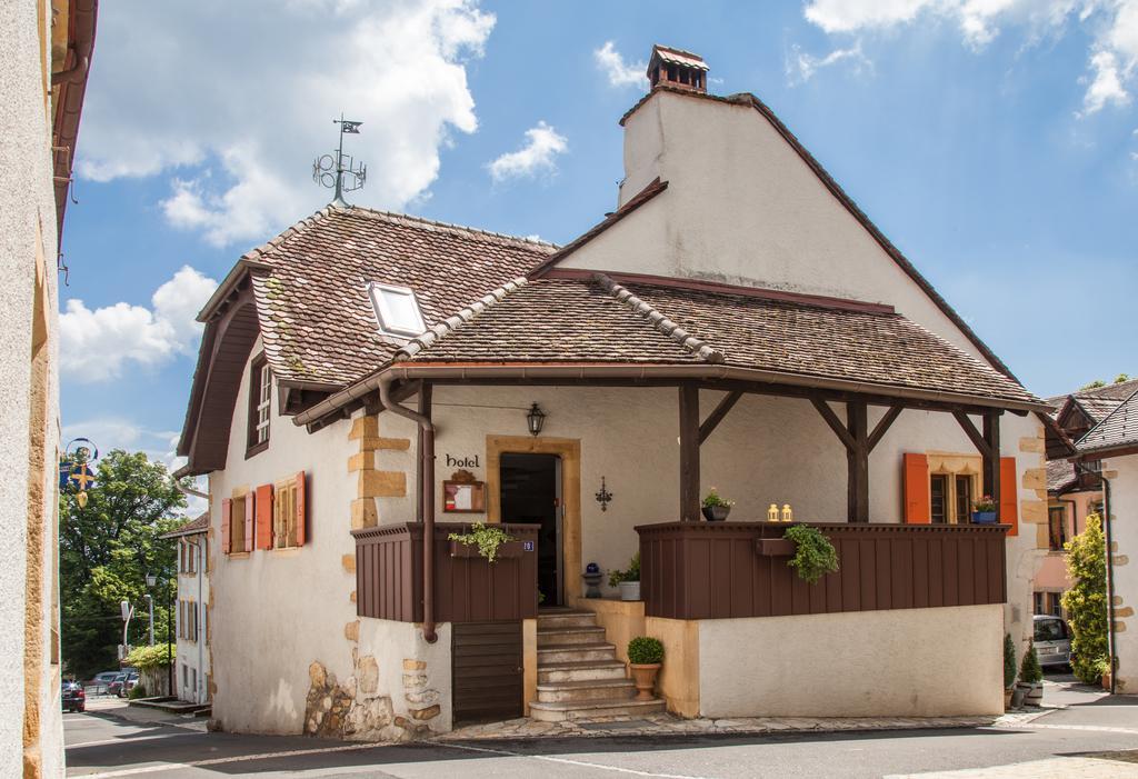 Hotel Les Vieux Toits Neuchâtel Exteriör bild